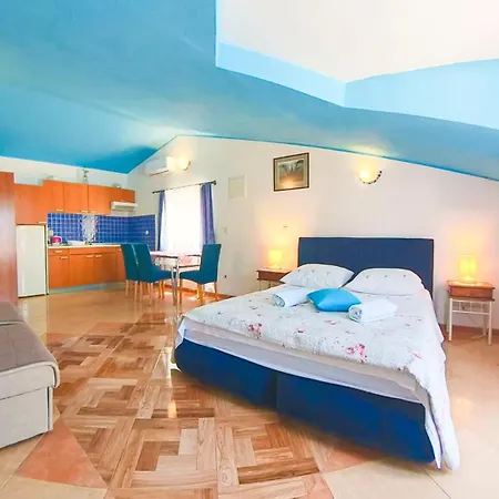 Apartmán Ruzina Drvenik (Split-Dalmatia)